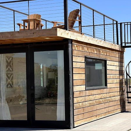 New The Buffalo-Shipping Container In Alpine Bagian luar foto