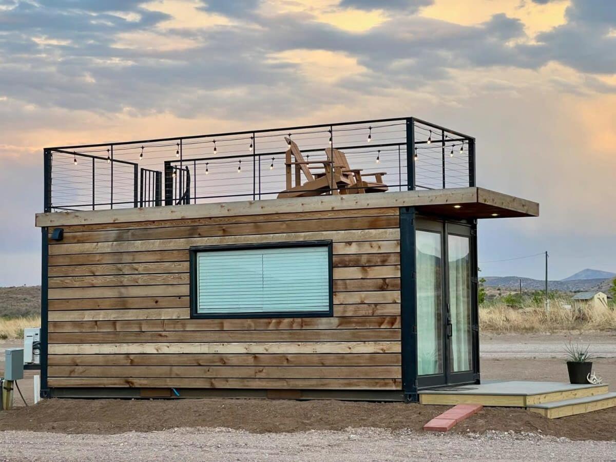 New The Buffalo-Shipping Container In Alpine Bagian luar foto